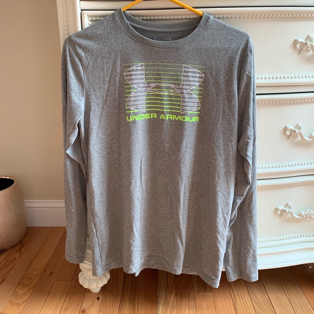 boys under armour tee
